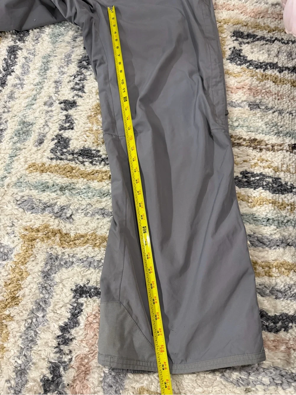 The North Face Hyvent Gray Cargo Ski Snowboard Pants Mens XL 40x33